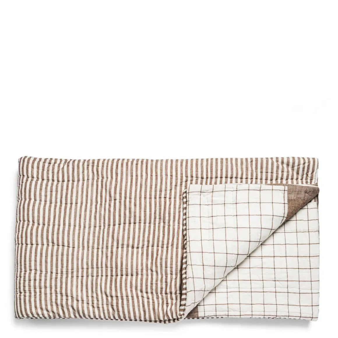 Nila Landscapes Quilt Small